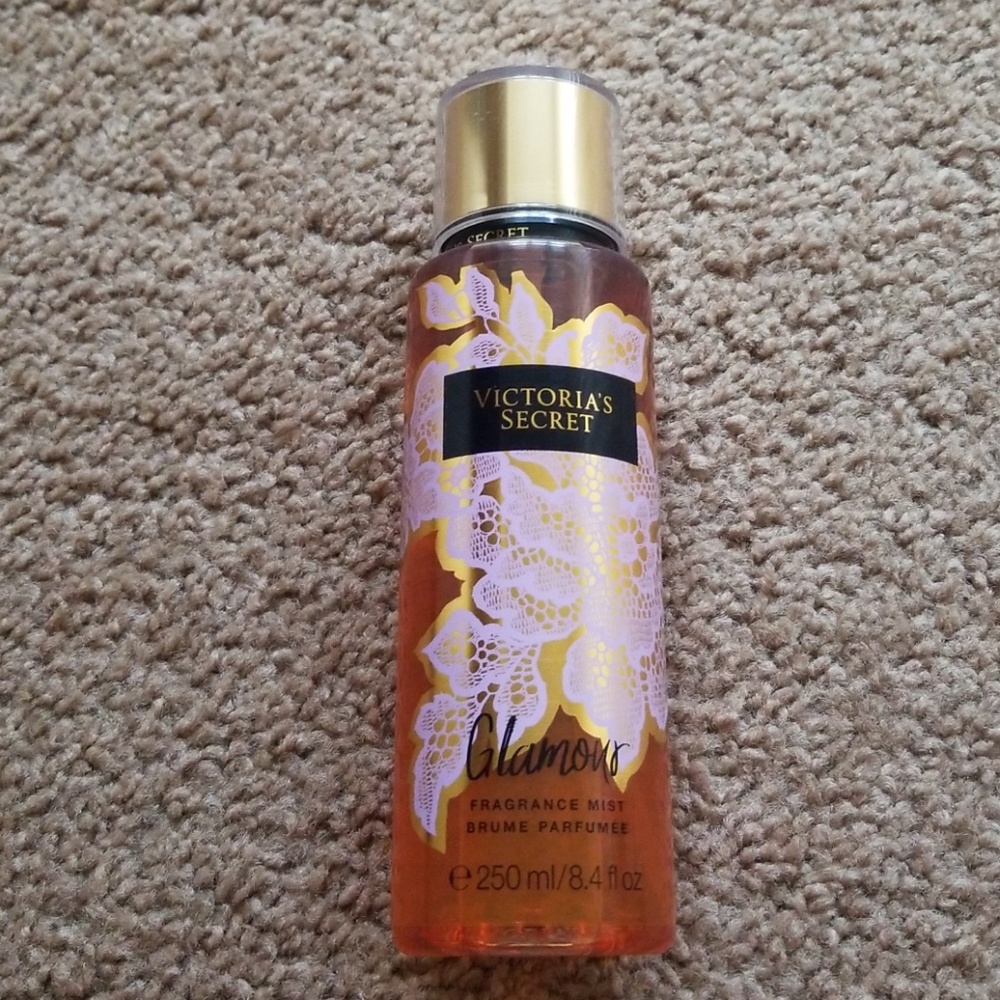 Victoria's Secret Glamour mist